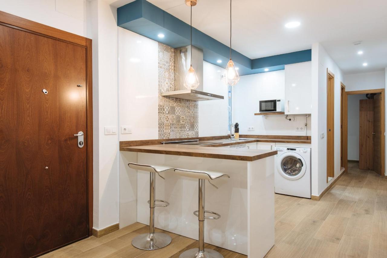 El Apartamento Del Reloj De Sol Sevilla Exterior foto